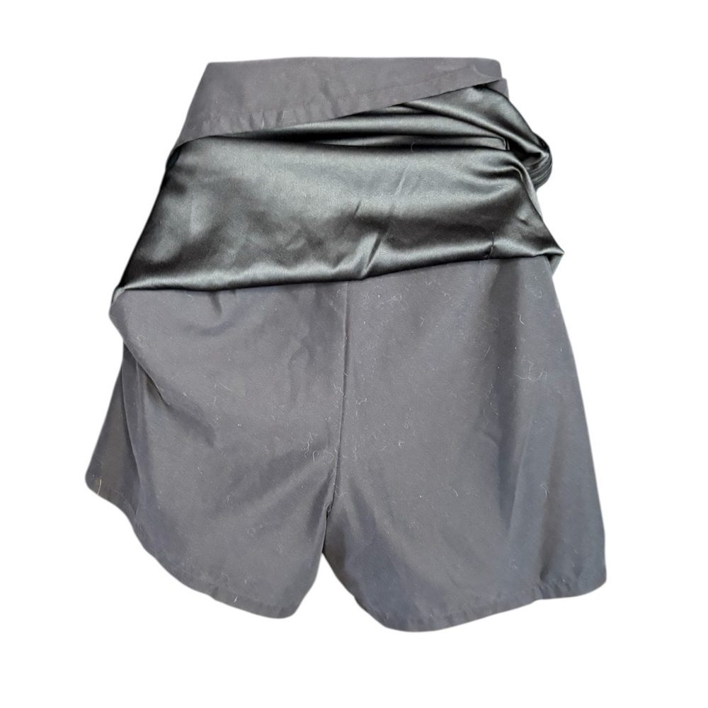 Patagonia women’s black skort skirt sz 6 side zipper on both sides front pocket - Picture 2 of 9
